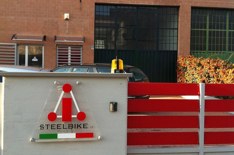 azienda Steelbike